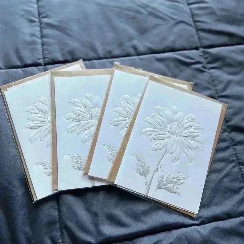 4 x Embossed 3D Floral Greeting Cards - Picture 10 of 12